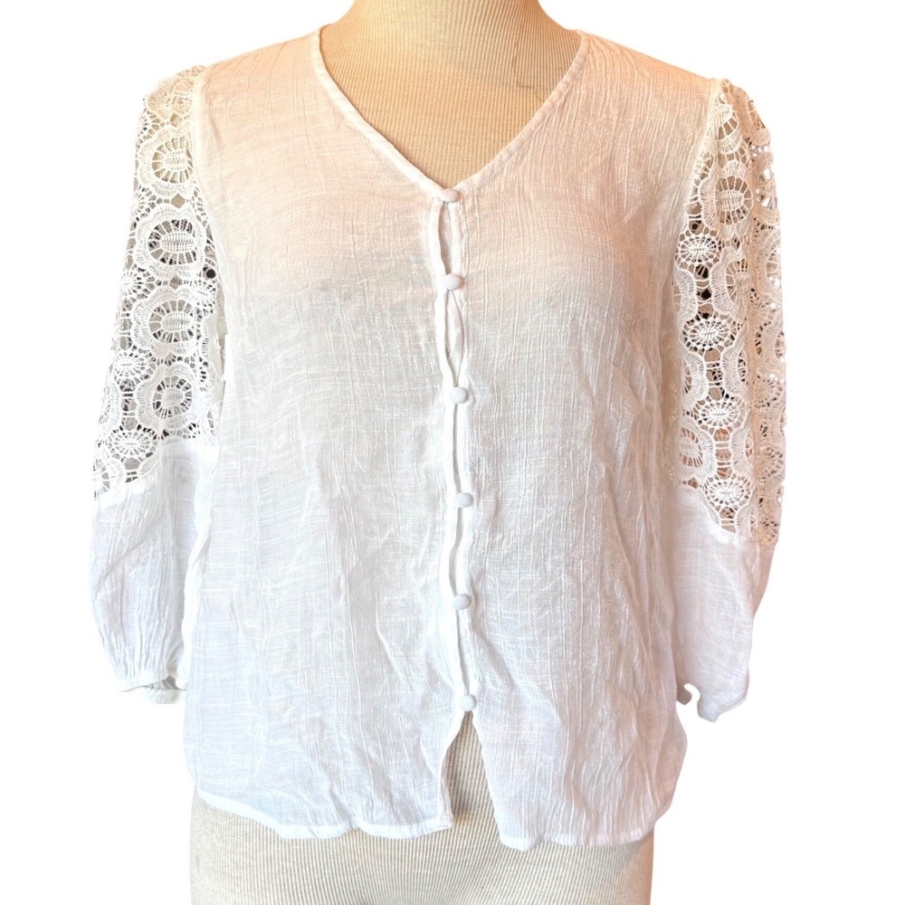 Hope And Harlow Lace Sleeve Button Front Blouse Top Shirt Size Small White